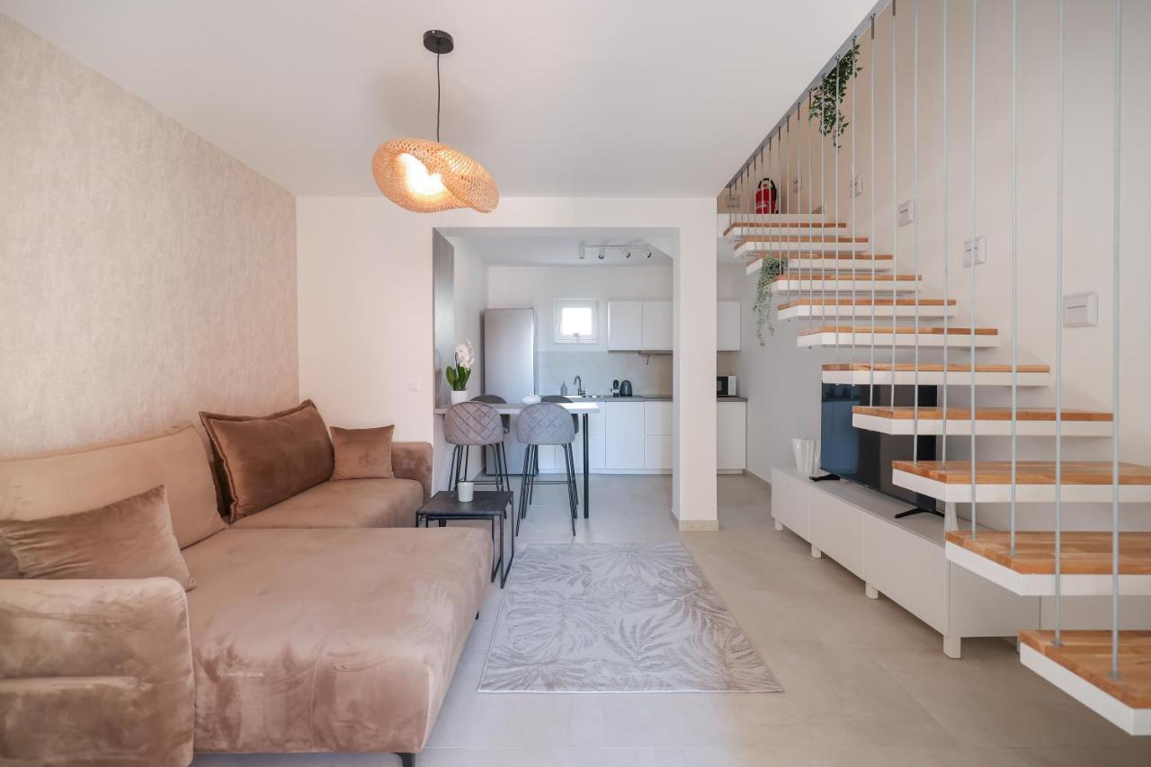 Apartments Mila Sveti Filip i Jakov Zewnętrze zdjęcie