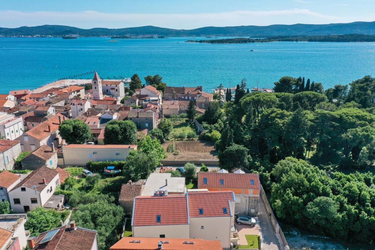 Apartments Mila Sveti Filip i Jakov Zewnętrze zdjęcie